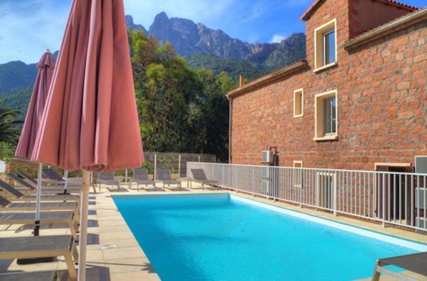 Hotel & Residence Le Subrini Porto  Buitenkant foto