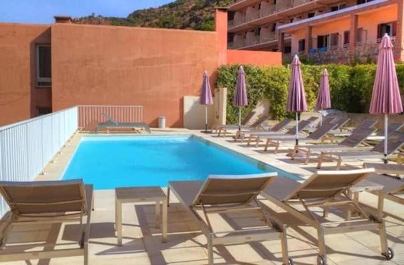 Hotel & Residence Le Subrini Porto  Buitenkant foto